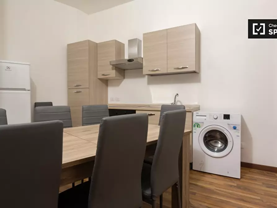 Immagine 2 di Camera condivisa in affitto  in Via Umberto Fogagnolo a Sesto San Giovanni