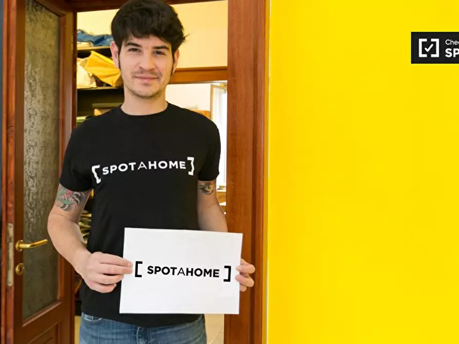 Immagine 9 di Camera condivisa in affitto  in Via Giovita Scalvini, 20158 Milano MI, Italy a Milano