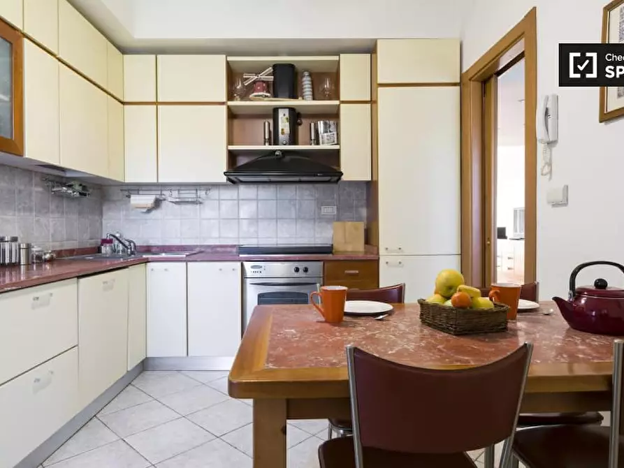 Immagine 11 di Appartamento in affitto  in Via Eugenio Montale a Milano