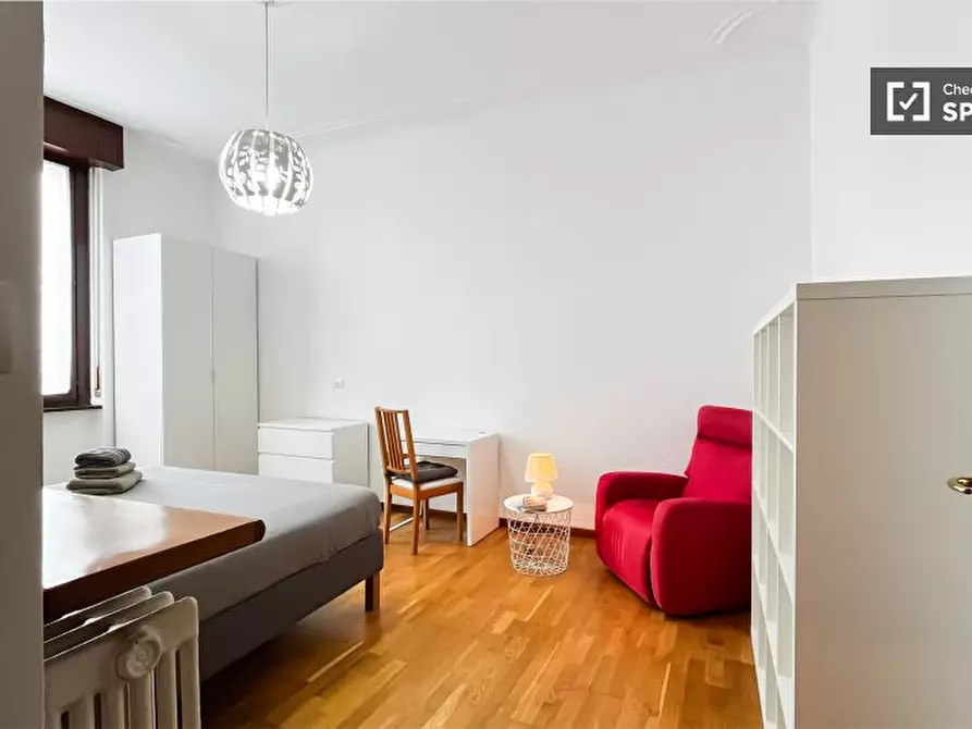 Immagine 8 di Camera condivisa in affitto  in Via Carlo Valvassori Peroni a Milano