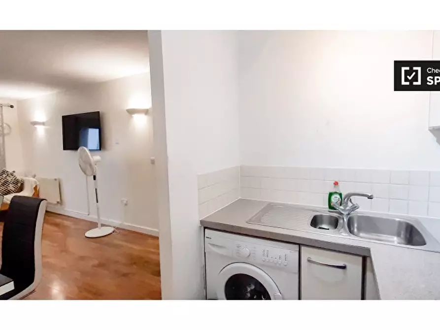 Immagine 9 di Appartamento in affitto  in Tideslea Path a Eltham