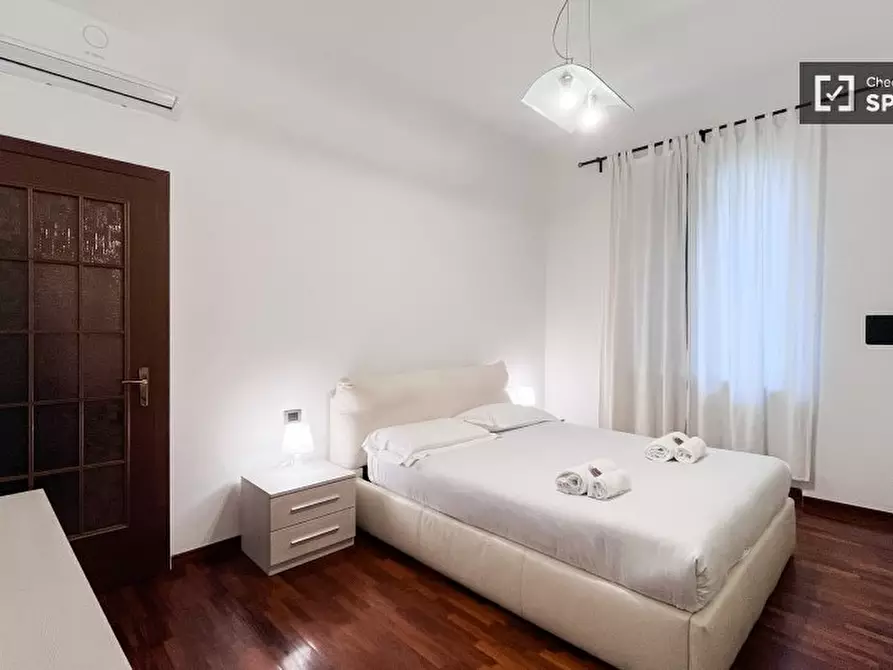 Immagine 2 di Appartamento in affitto  in Via Giulio e Corrado Venini a Milano