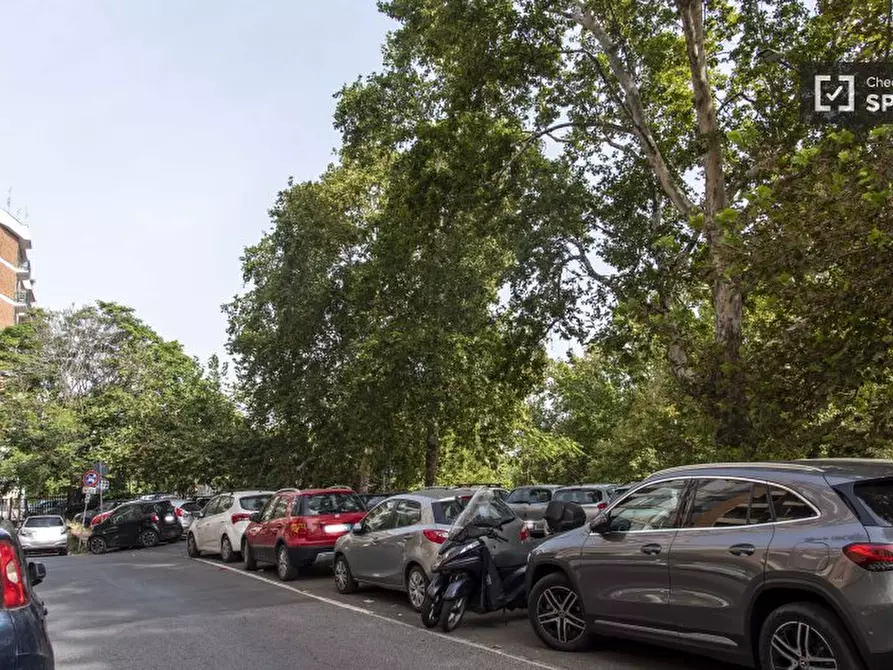 Immagine 16 di Camera condivisa in affitto  in Lungotevere Portuense a Roma