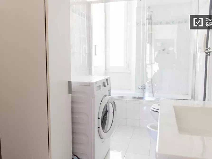 Immagine 2 di Appartamento in affitto  in Via Giovanni da Castel Bolognese a Roma