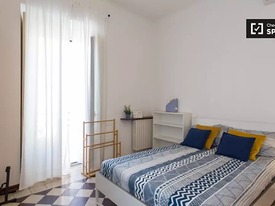 Immagine 14 di Camera condivisa in affitto  in Viale Bligny a Milano