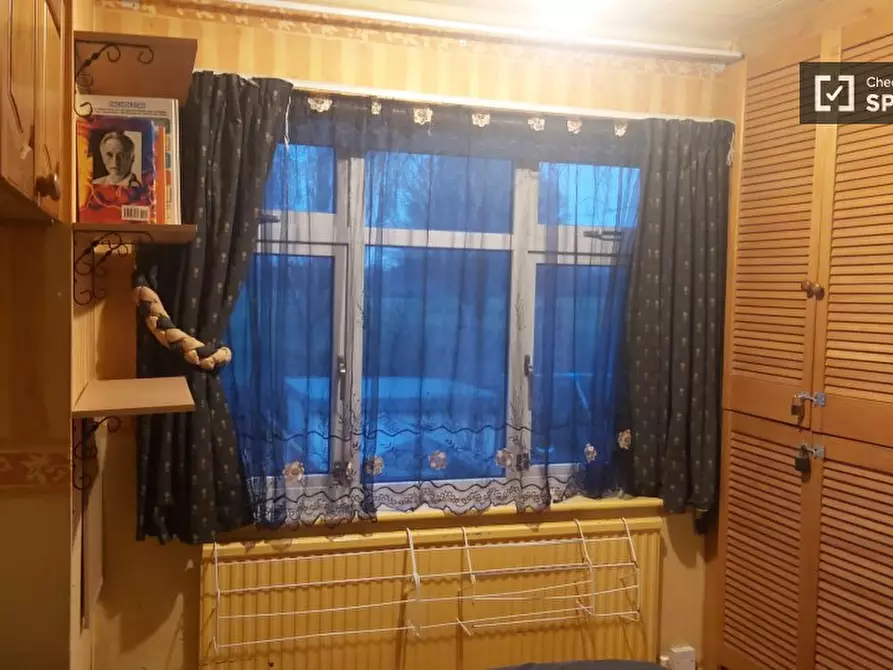 Immagine 3 di Camera condivisa in affitto  in Blackbush Ave, Romford RM6 5TU, UK a Barking