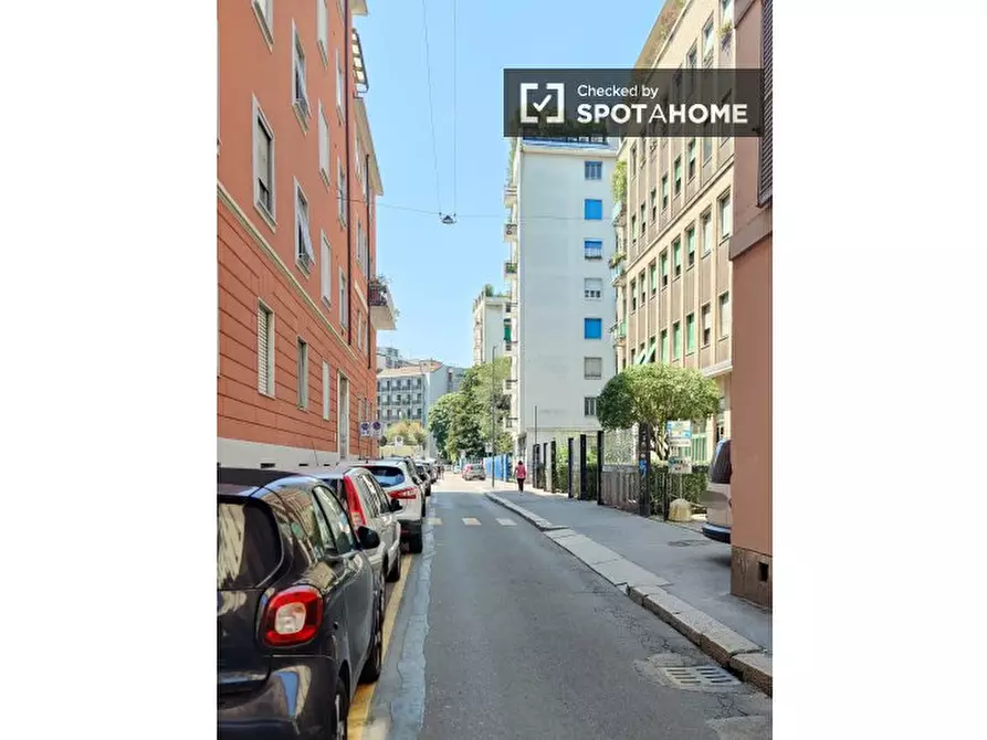 Immagine 14 di Ufficio in affitto  in Via dei Pellegrini a Milano