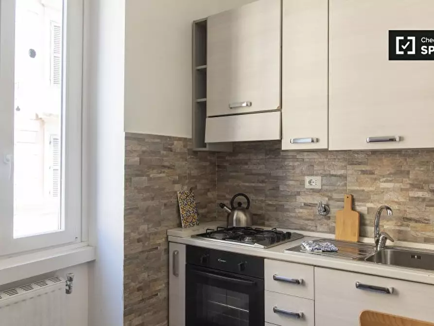 Immagine 7 di Appartamento in affitto  in Via Giacomo Venezian a Roma