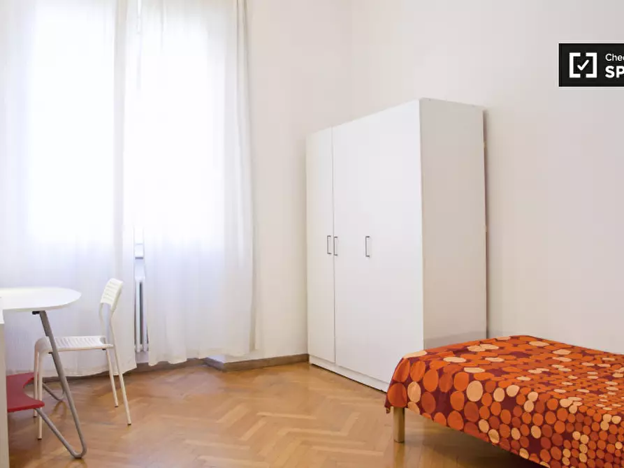 Immagine 9 di Camera condivisa in affitto  in Via della Ferratella in Laterano a Roma