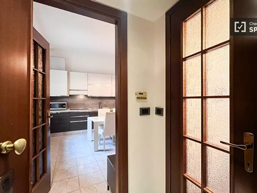 Immagine 13 di Appartamento in affitto  in Via Giulio e Corrado Venini a Milano