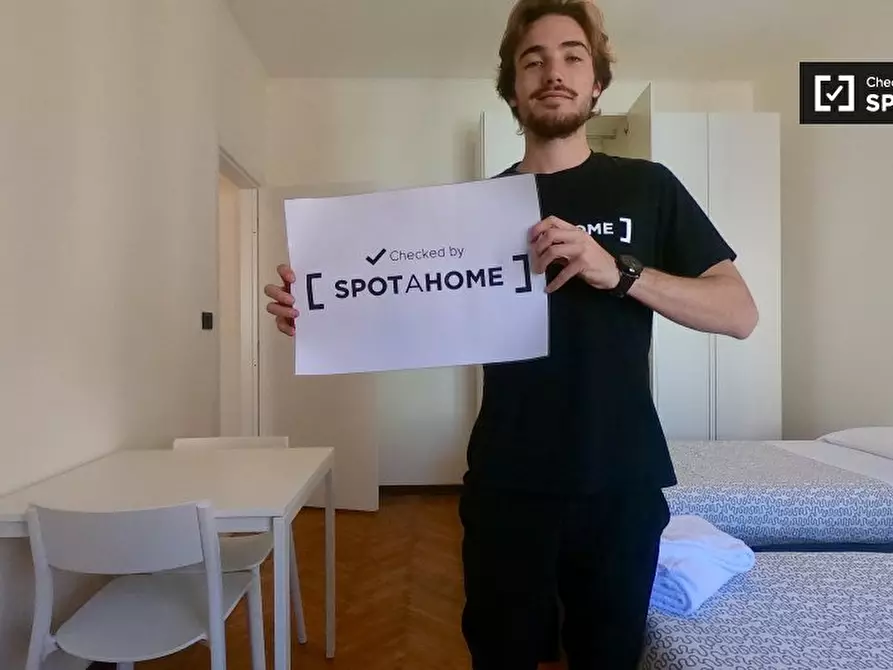 Immagine 11 di Camera condivisa in affitto  in Via Pisanello, 20146 Milano MI, Italy a Milano