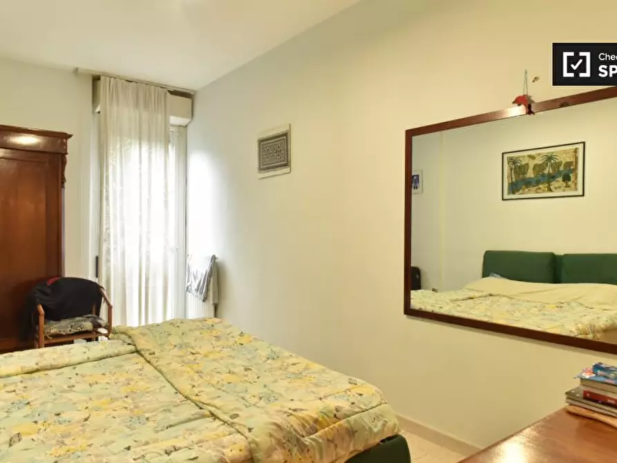 Immagine 2 di Camera condivisa in affitto  in Via Giuseppe de Robertis, 00143 Roma RM, Italy a Roma