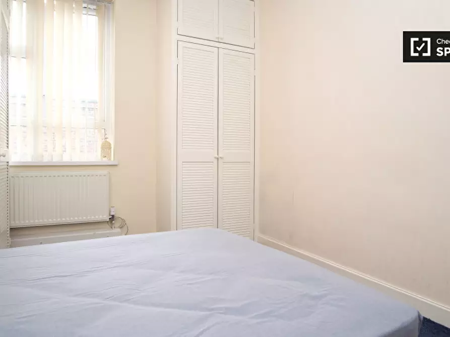 Immagine 14 di Camera condivisa in affitto  in Wayford Street a Wandsworth