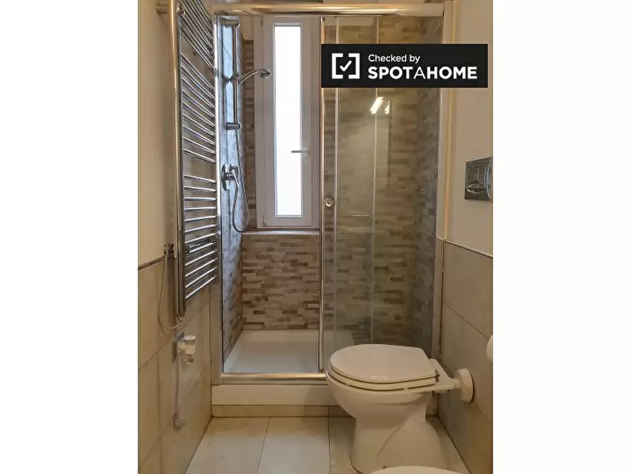 Immagine 6 di Camera condivisa in affitto  in Via Bordighera a Milano