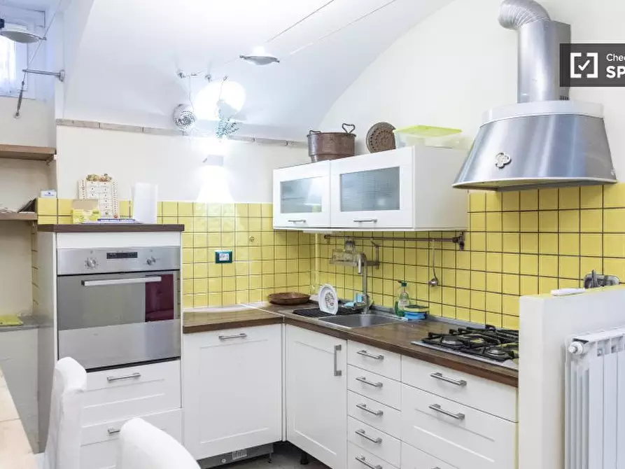 Immagine 17 di Appartamento in affitto  in Via dei Frassini a Roma