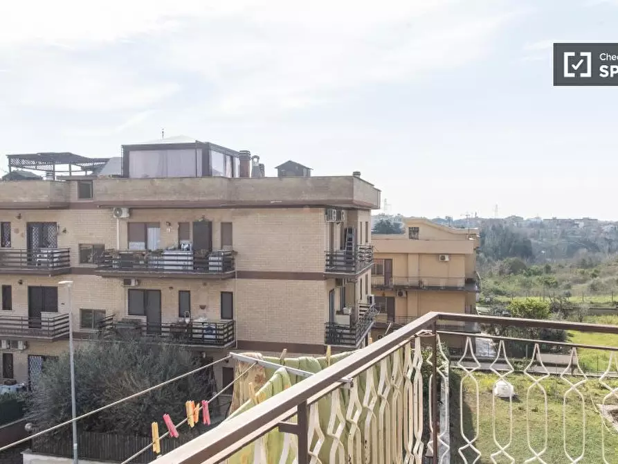 Immagine 18 di Camera condivisa in affitto  in Via Coggiola a Roma