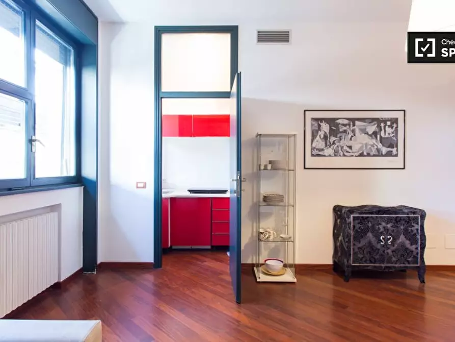 Immagine 5 di Appartamento in affitto  in Via Pantano a Milano