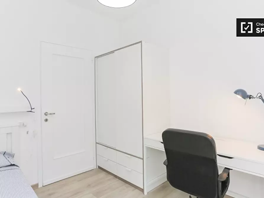 Immagine 3 di Camera condivisa in affitto  in Via Fraccaroli Arnaldo, 20134 Milano MI, Italy a Milano