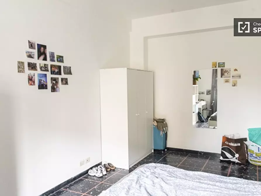 Immagine 6 di Camera condivisa in affitto  in Via Oderisi da Gubbio a Roma