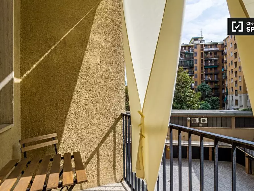 Immagine 11 di Camera condivisa in affitto  in Via dei Biancospini a Milano