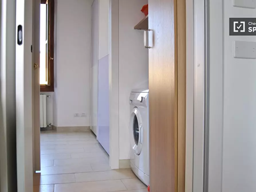 Immagine 5 di Appartamento in affitto  in Via Garegnano a Milano