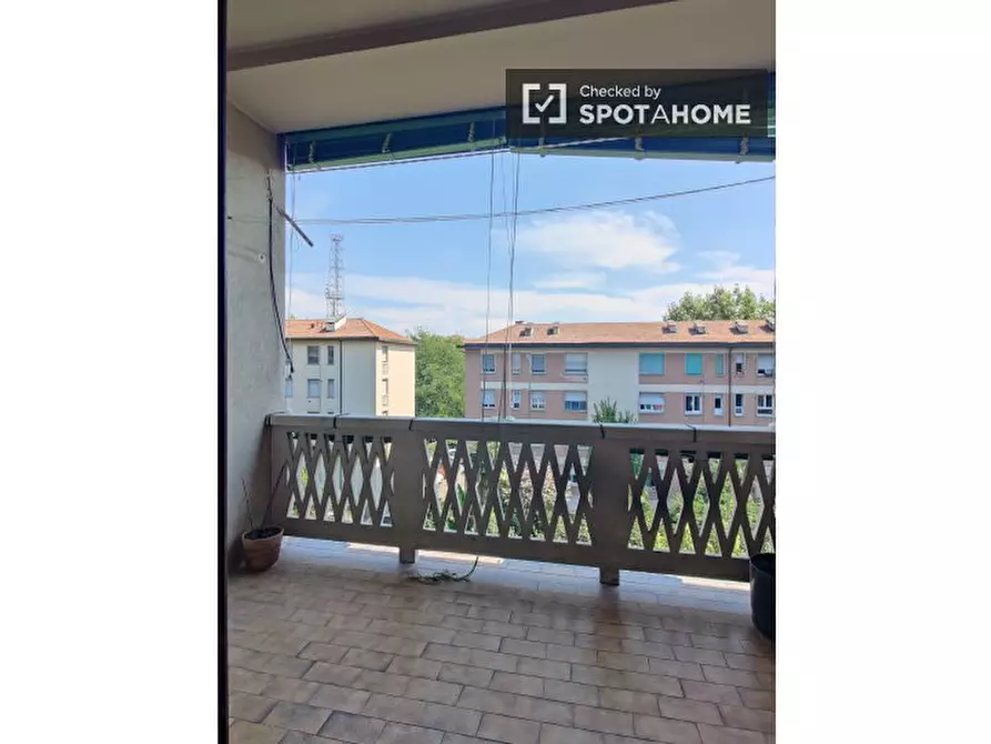 Immagine 5 di Camera condivisa in affitto  in Via Chiari a Milano