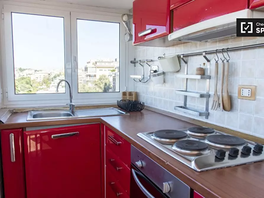 Immagine 6 di Appartamento in affitto  in Via Guido Guinizelli a Roma