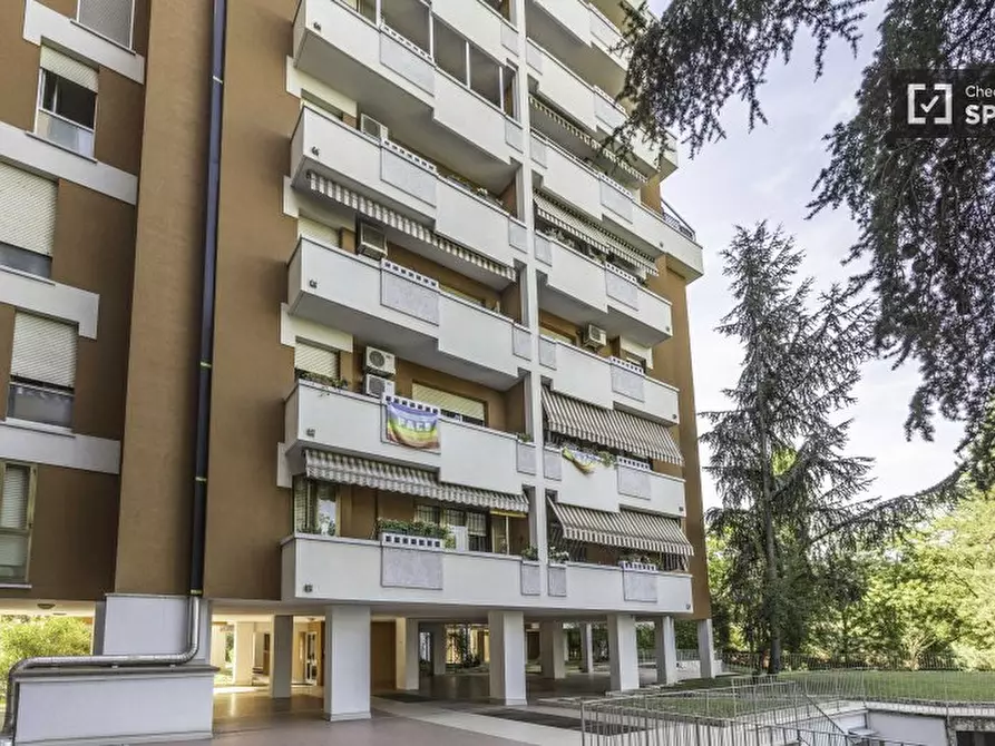 Immagine 11 di Camera condivisa in affitto  in Via S. Donato a Bologna