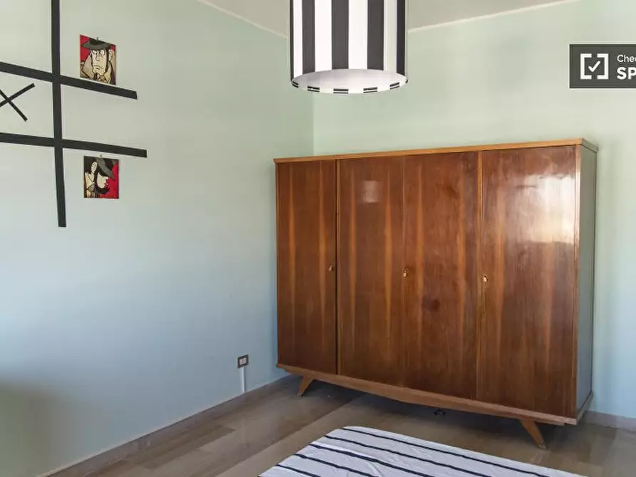 Immagine 3 di Camera condivisa in affitto  in Via Padre Semeria a Roma