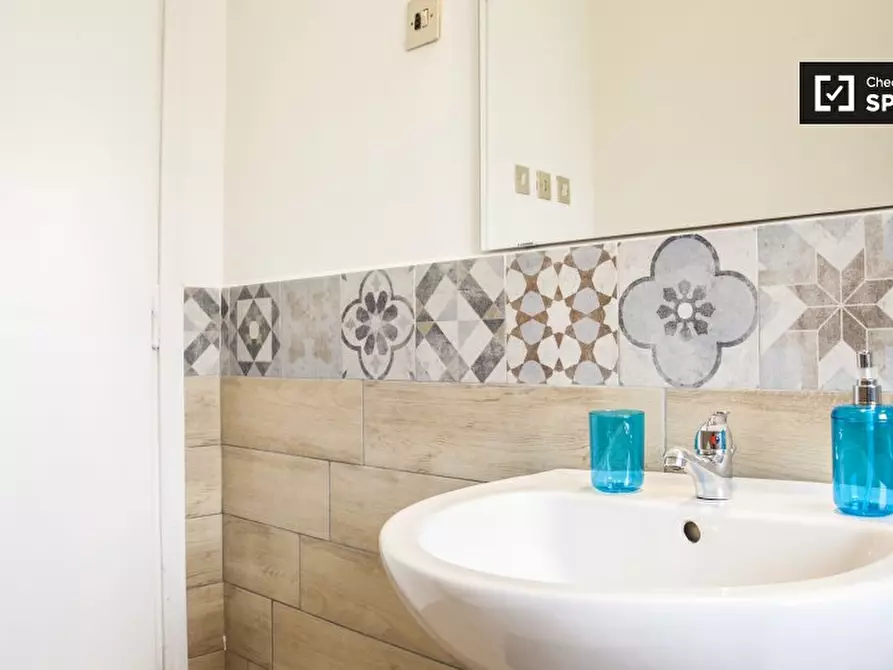 Immagine 15 di Camera condivisa in affitto  in Via Angelo Emo, 00136 Roma RM, Italy a Roma