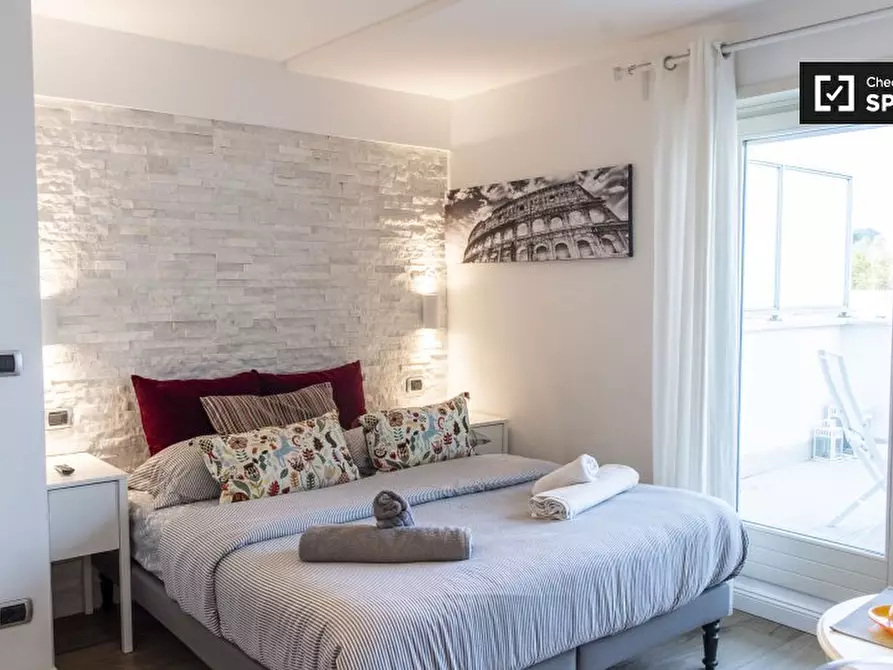 Immagine 1 di Appartamento in affitto  in Via Portuense a Roma