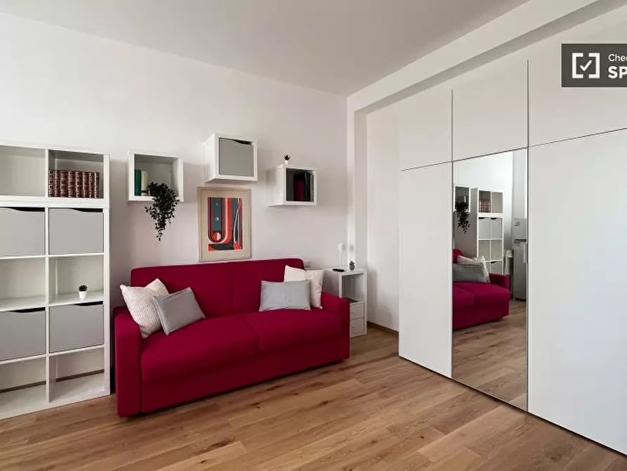 Immagine 5 di Ufficio in affitto  in Via dei Tulipani a Milano