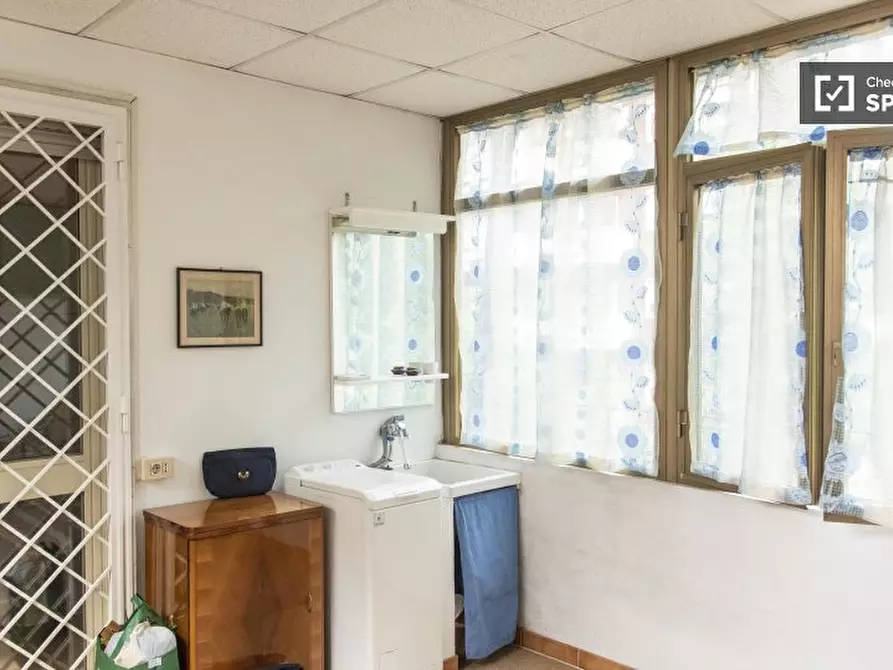 Immagine 14 di Appartamento in affitto  in Via di Bravetta a Roma