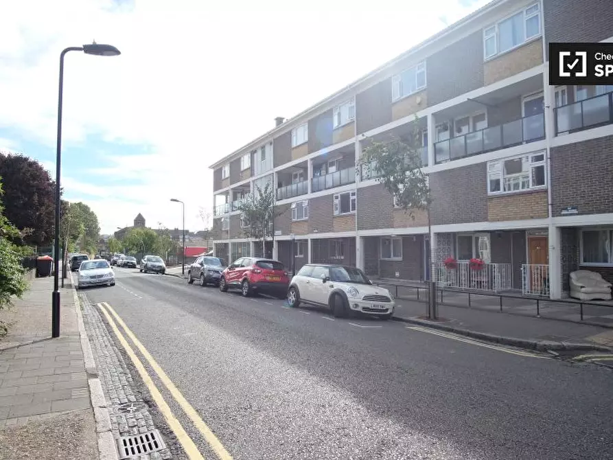 Immagine 10 di Camera condivisa in affitto  in Ballance Rd a Hackney