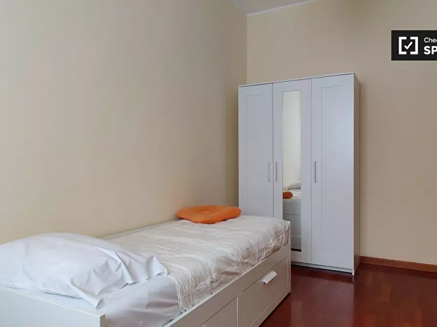 Immagine 16 di Appartamento in affitto  in Via Meloria a Milano