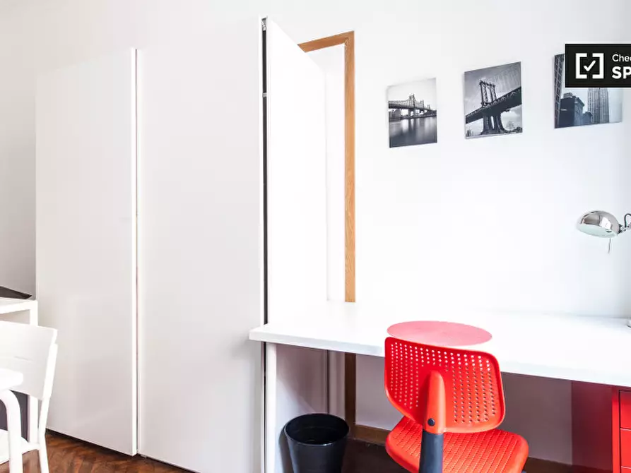 Immagine 4 di Camera condivisa in affitto  in Via Salaria a Roma