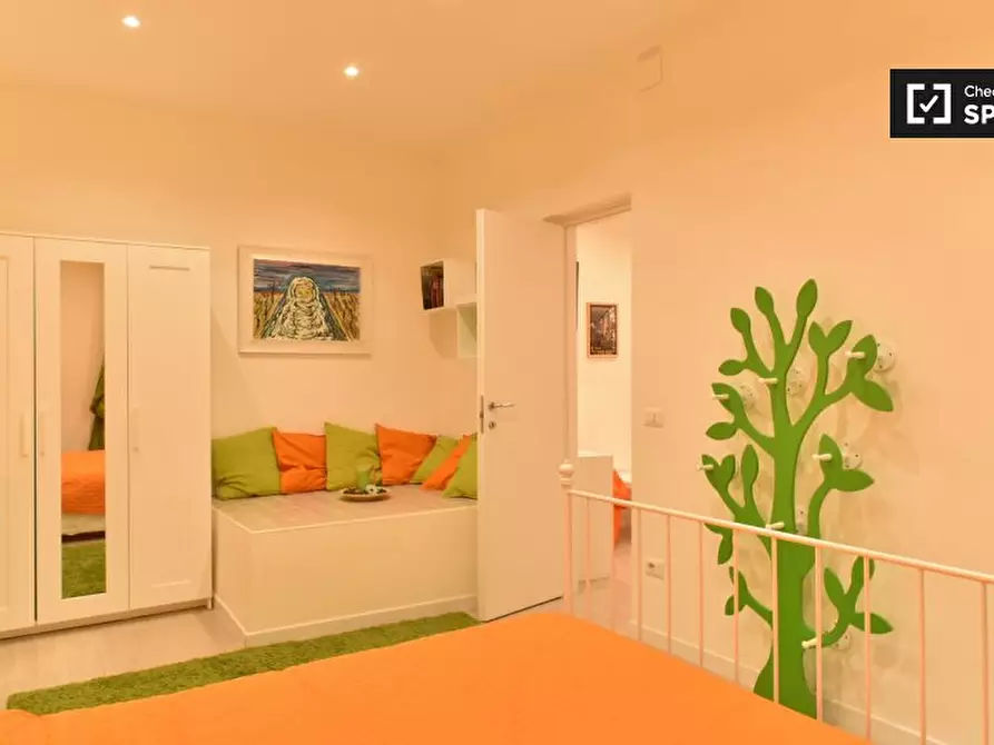 Immagine 9 di Appartamento in affitto  in Via dei Conciatori a Roma