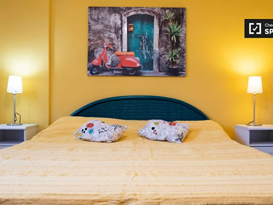 Immagine 5 di Appartamento in affitto  in Via Grottaferrata a Roma