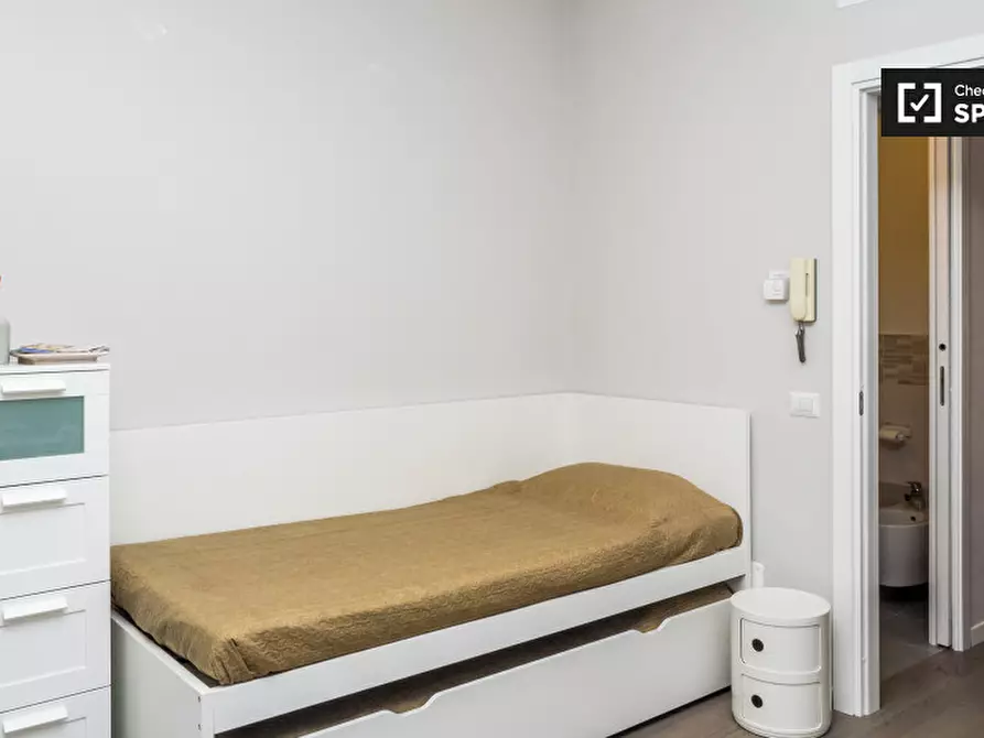 Immagine 2 di Ufficio in affitto  in Via Bernandino Verro a Milano