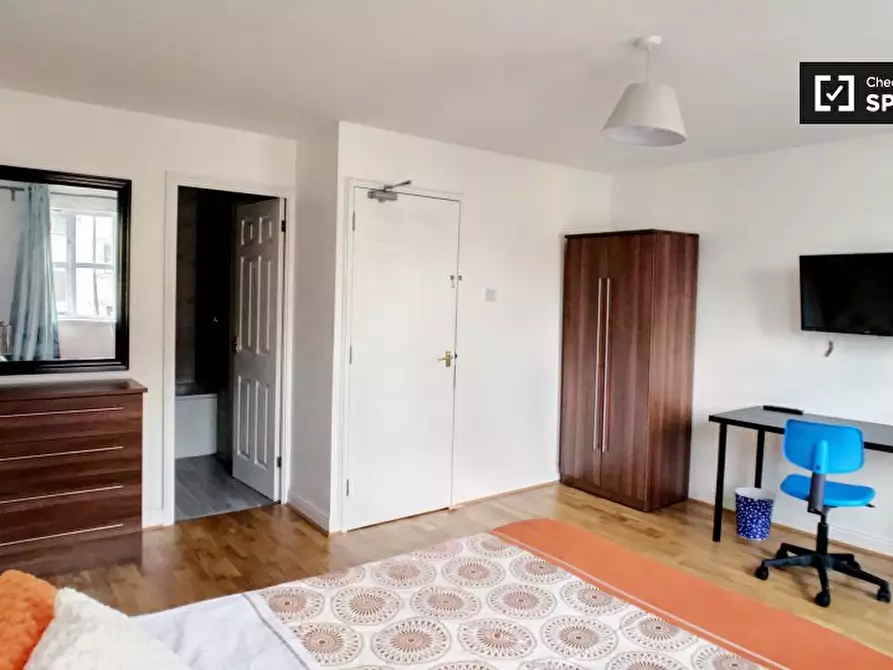 Immagine 2 di Camera condivisa in affitto  in Plough Way a Camberwell