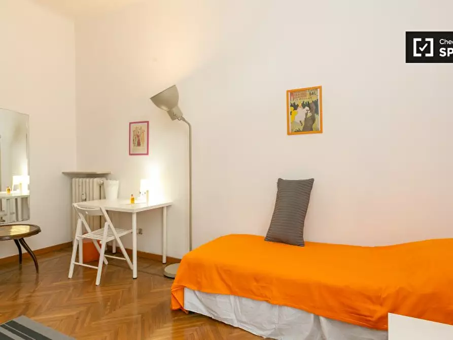 Immagine 4 di Camera condivisa in affitto  in Viale Monza, 20127 Milano MI, Italy a Milano