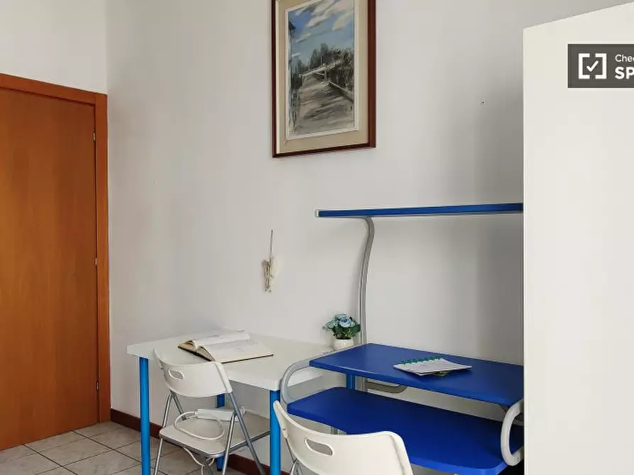 Immagine 2 di Camera condivisa in affitto  in Via Privata degli Artaria a Milano