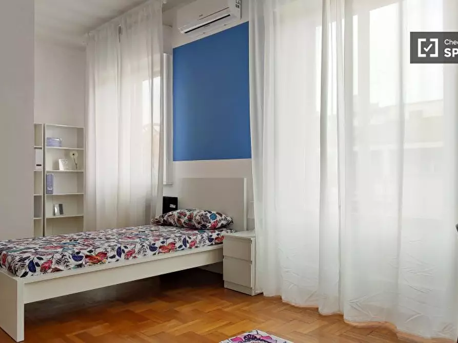 Immagine 5 di Camera condivisa in affitto  in Via Privata Santa Giovanna D'Arco a Milano