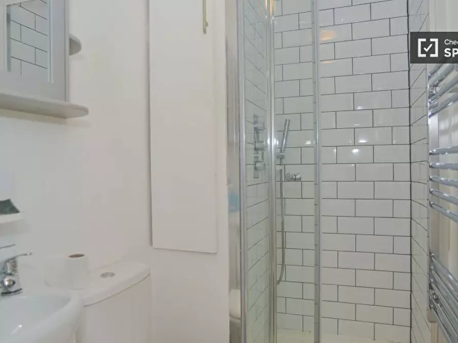 Immagine 7 di Appartamento in affitto  in Bowers Walk a East Ham
