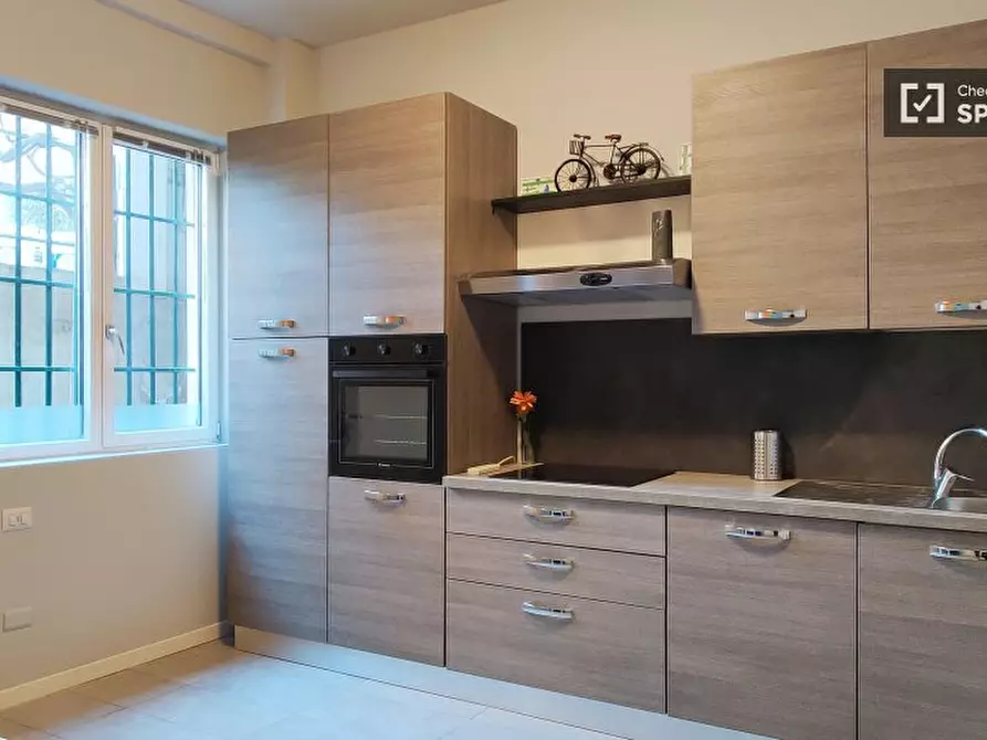 Immagine 5 di Camera condivisa in affitto  in Viale Sarca a Milano