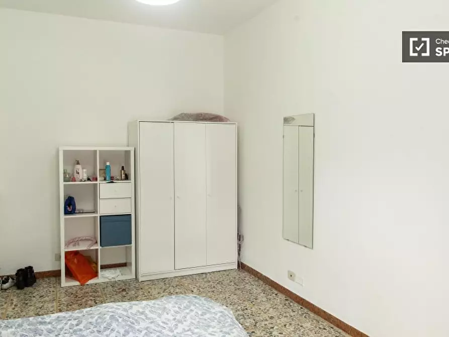 Immagine 6 di Camera condivisa in affitto  in Via Oderisi da Gubbio a Roma