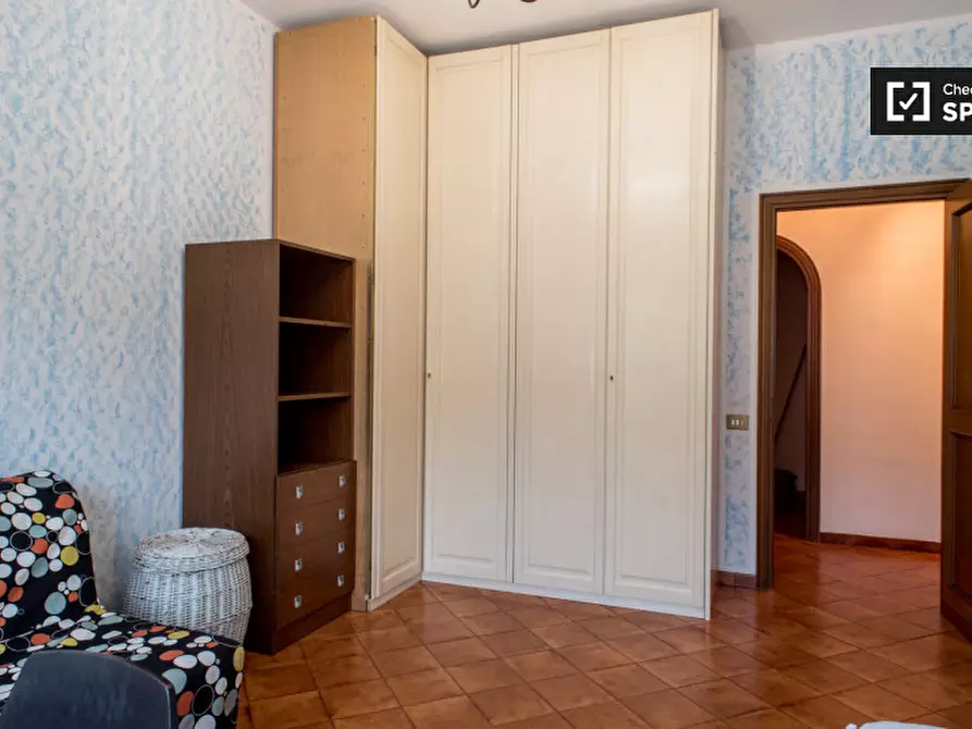 Immagine 10 di Camera condivisa in affitto  in Viale Bruno Rizzieri a Roma