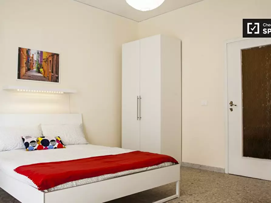 Immagine 2 di Camera condivisa in affitto  in Via Angelo Emo, 00136 Roma RM, Italy a Roma