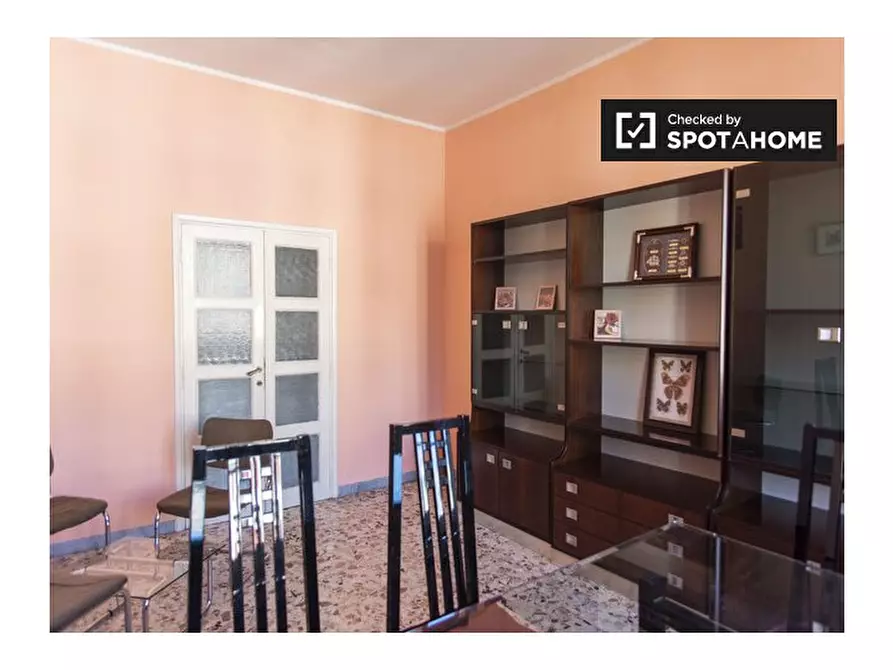 Immagine 3 di Appartamento in affitto  in Via Don Rua a Roma