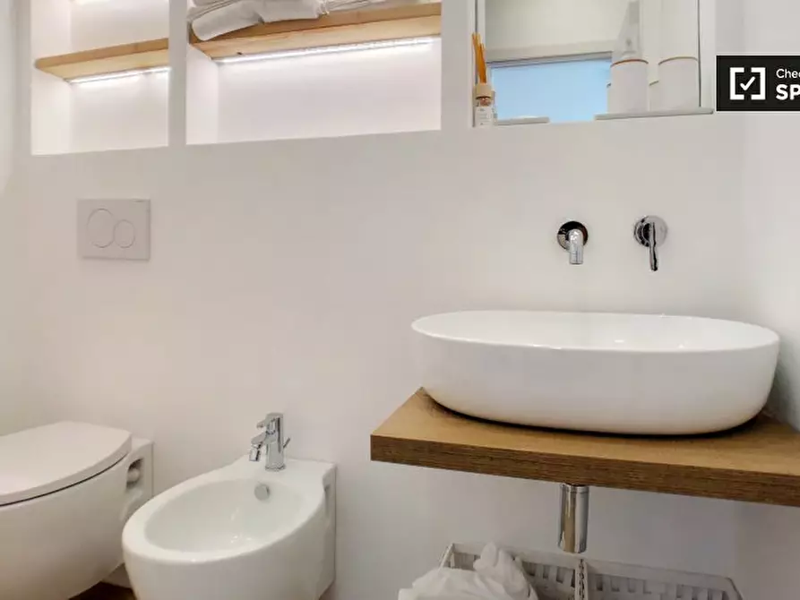 Immagine 15 di Appartamento in affitto  in Via Pastrengo, 20159 Milano MI, Italy a Milano